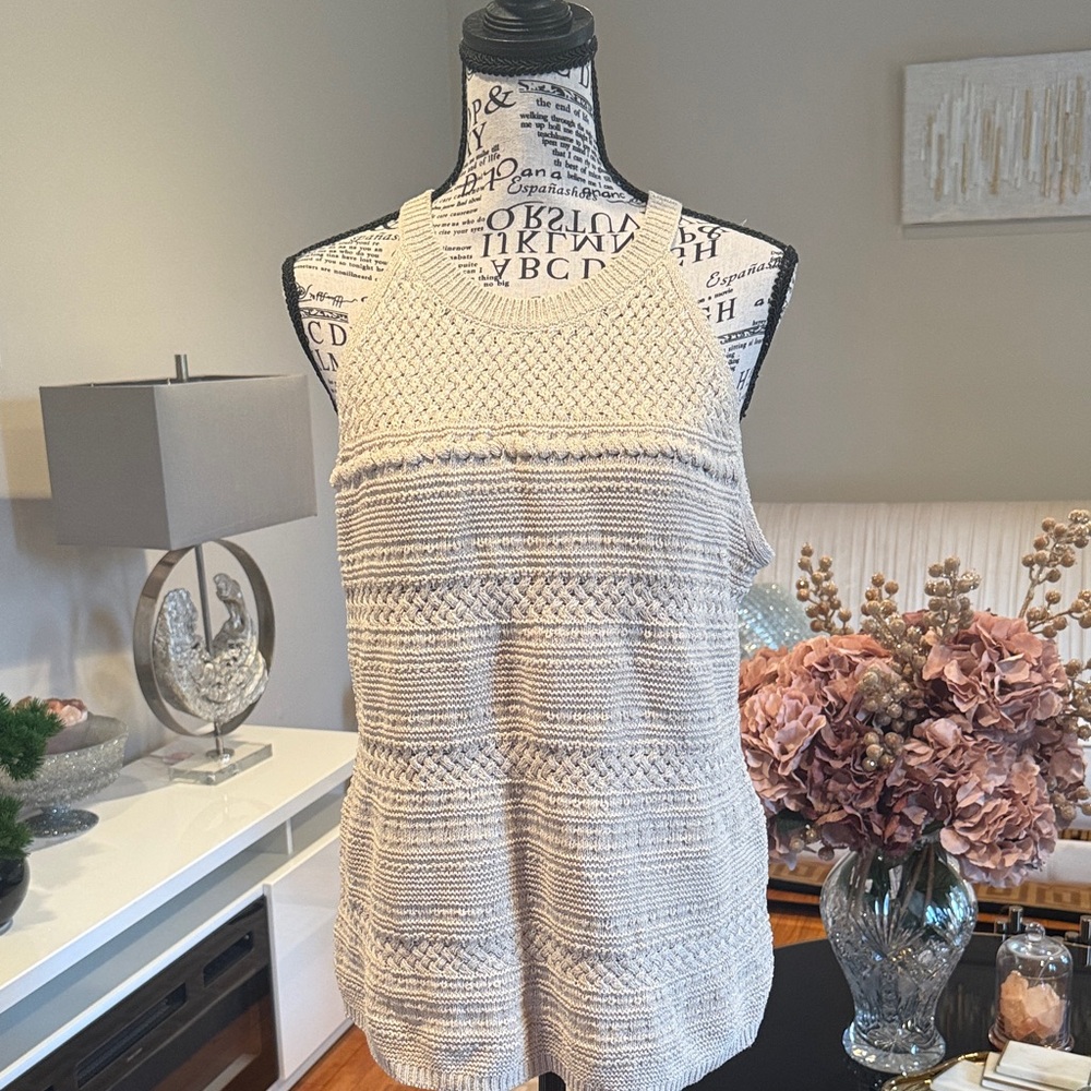 White House Black Market Cream Textured Tank Top